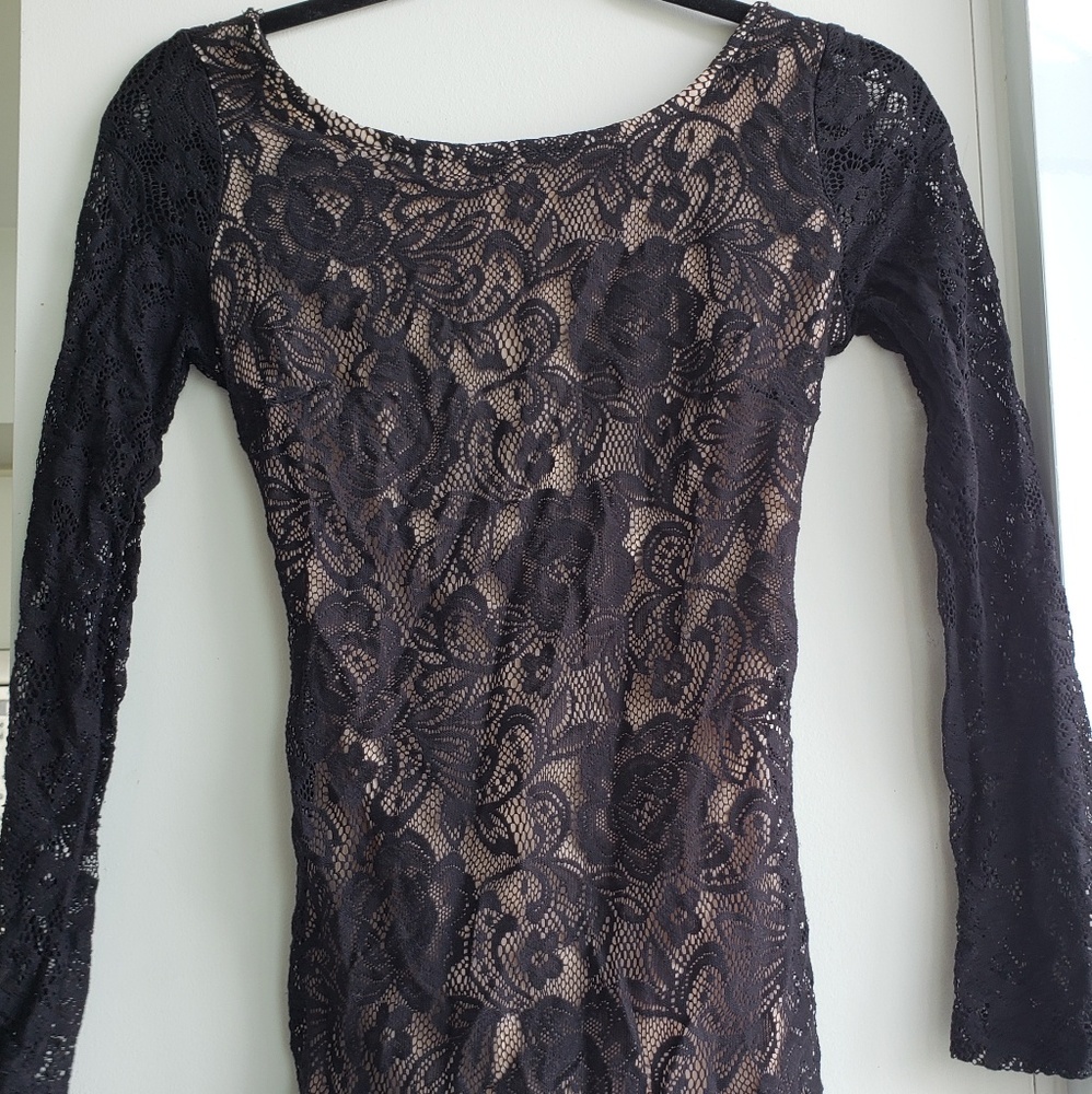 Lace top black color size S